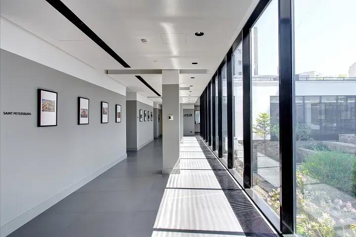 gallery 6