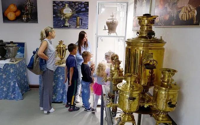 gallery 2