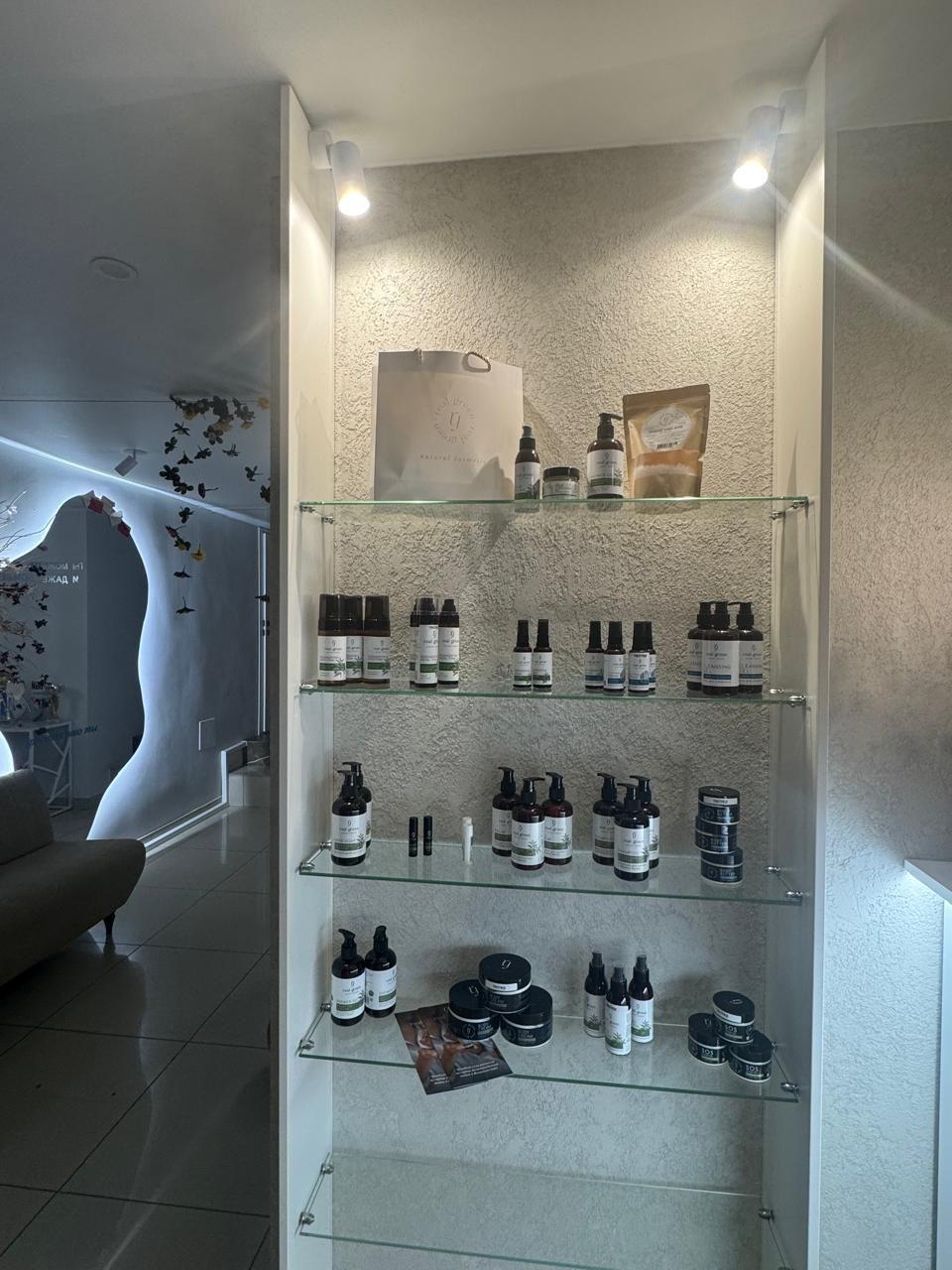 gallery 2
