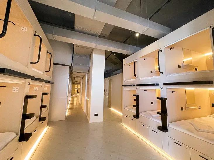gallery 6