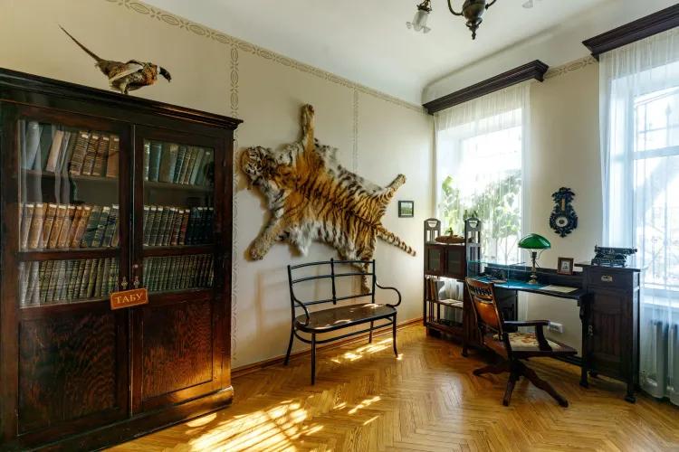 gallery 2