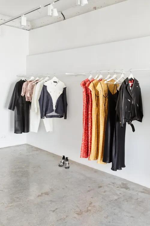 gallery 0