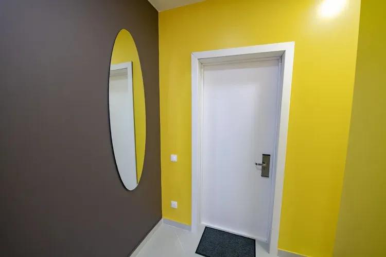 gallery 8