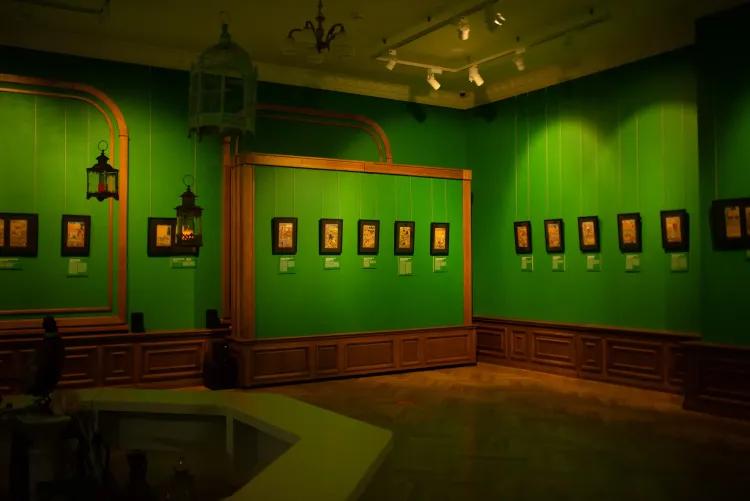 gallery 12