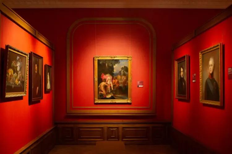 gallery 7