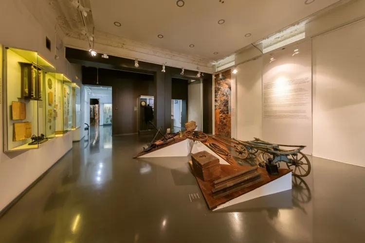 gallery 1