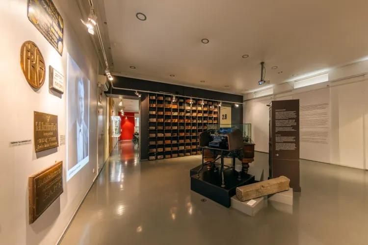 gallery 2