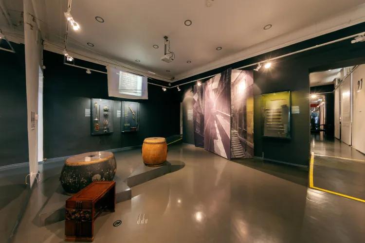 gallery 4