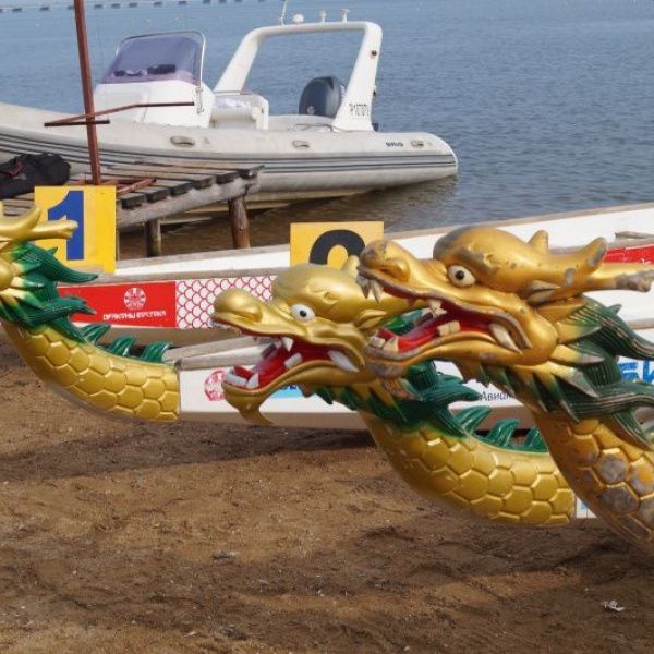 Во Владивостоке расчехлили весла